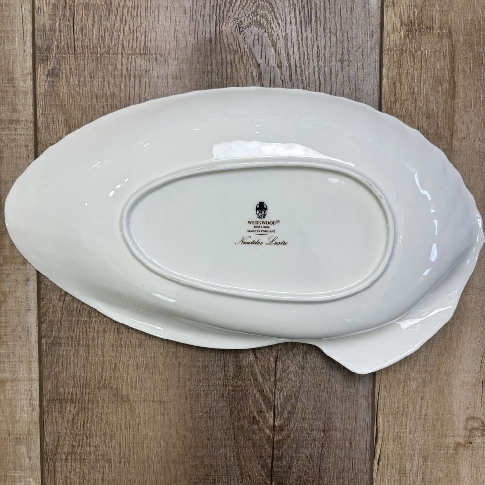 Wedgwood Nautilus Lustre 12" Oyster Seashell Dish England Bone China Iridescent - Picture 6 of 16